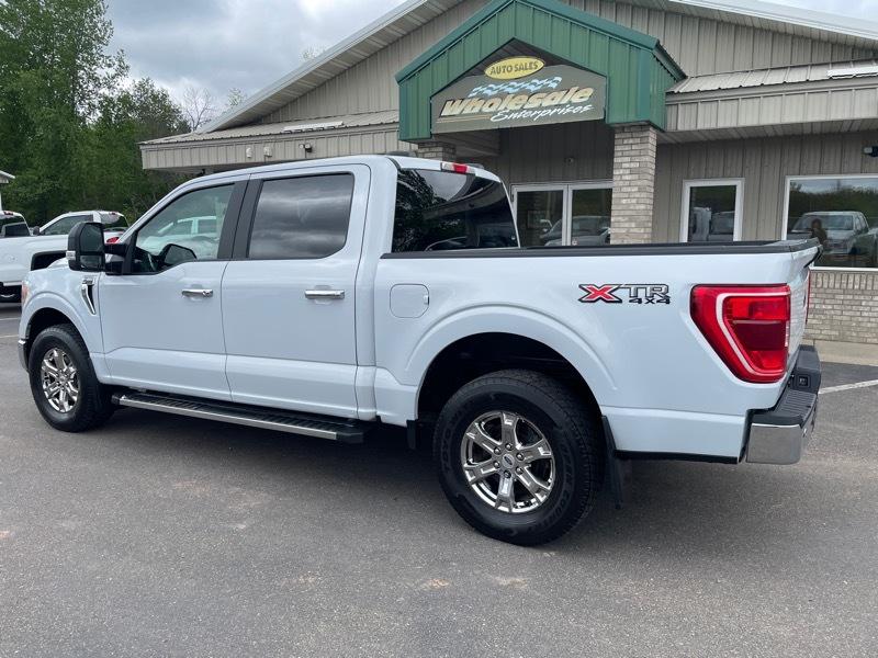 Ford F-150 4WD SuperCrew 145" XLT 2021