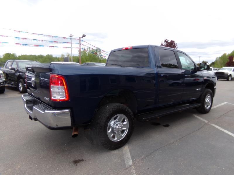 RAM 2500 Big Horn Crew Cab 4WD SWB 2022