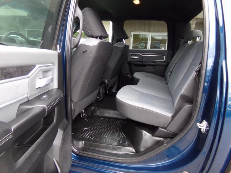 RAM 2500 Big Horn Crew Cab 4WD SWB 2022