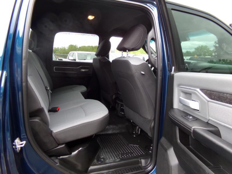 RAM 2500 Big Horn Crew Cab 4WD SWB 2022