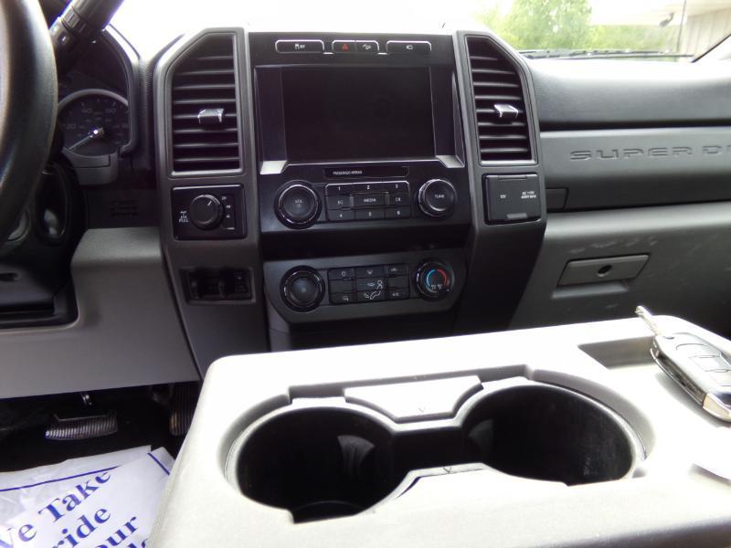 Ford F-250 SD XL Crew Cab Long Bed 4WD 2019