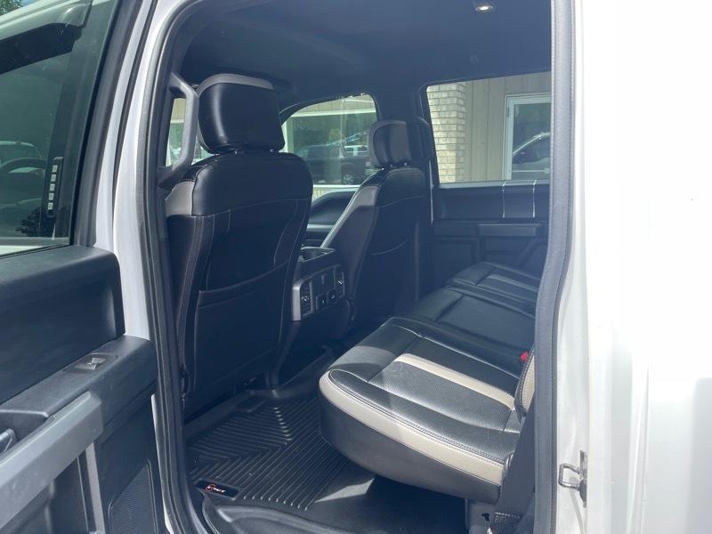 Ford F-150 4WD SuperCrew 145" XLT 2018