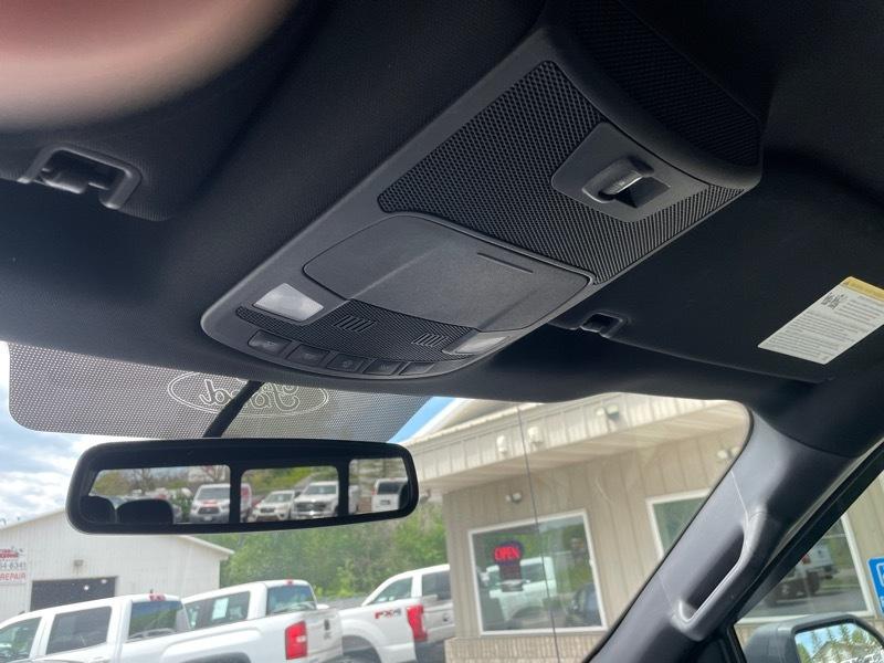 Ford F-150 4WD SuperCrew 145" XLT 2018