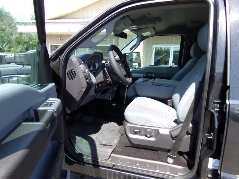 Ford F-250 SD XLT Crew Cab Long Bed 4WD 2015