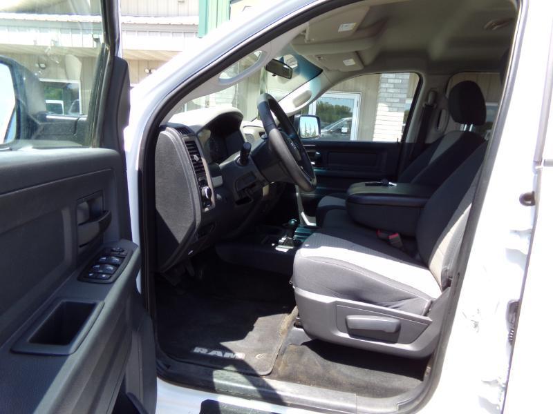 RAM 2500 ST Crew Cab SWB 4WD 2012