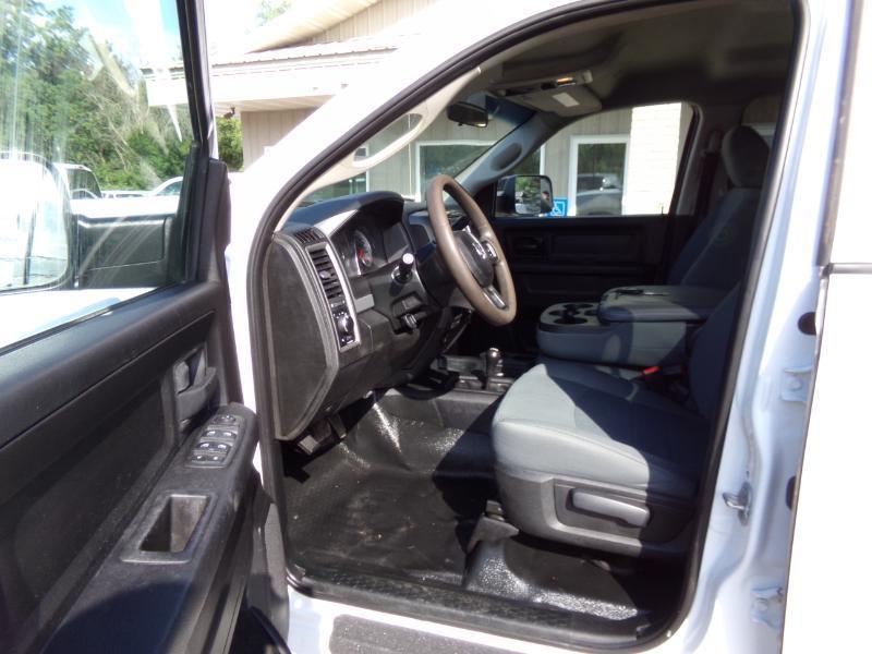 RAM 3500 Tradesman Crew Cab 4WD LWB 2018