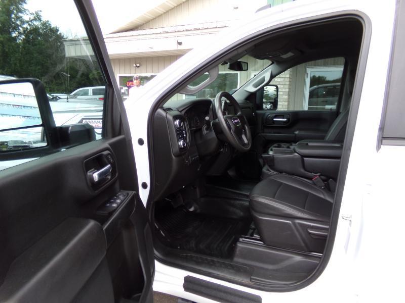 GMC Sierra 3500HD Pro Crew Cab 4WD LB 2022