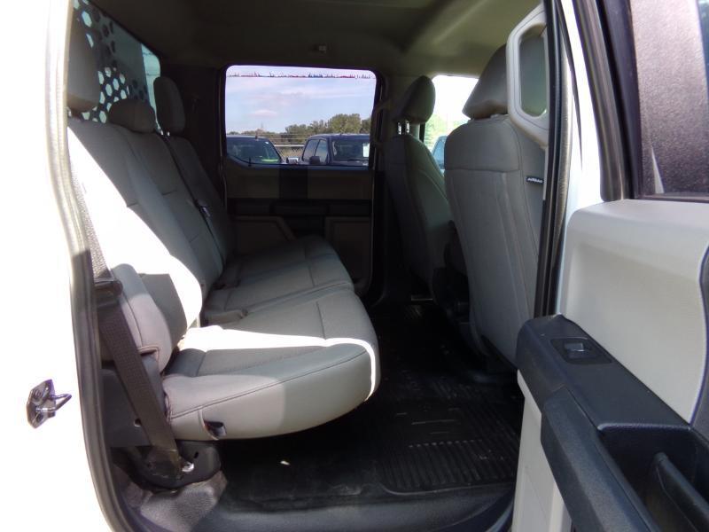 Ford F-350 SD XL Crew Cab Long Bed DRW 4WD 2022