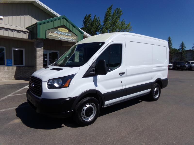 Ford Transit 250 Van Med. Roof w/Sliding Pass. 130-in. WB 2017