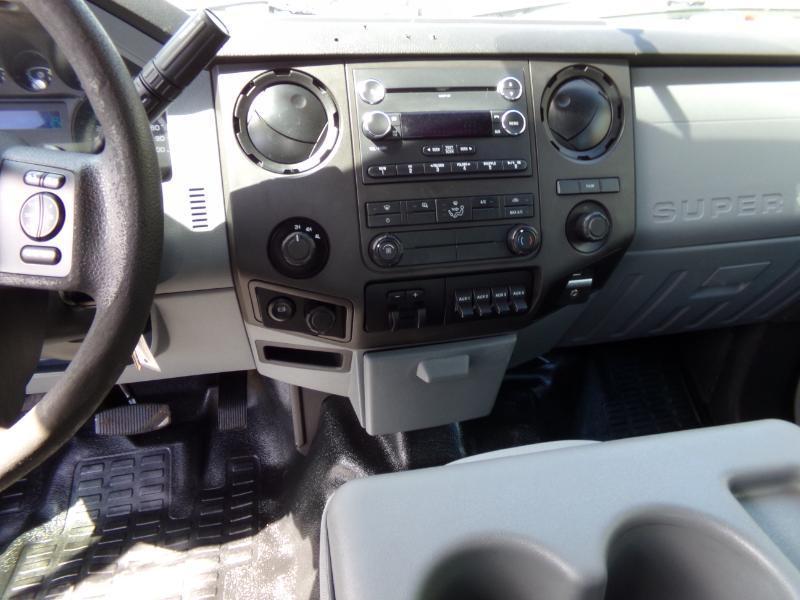 Ford F-350 SD XL Crew Cab Long Bed DRW 4WD 2016