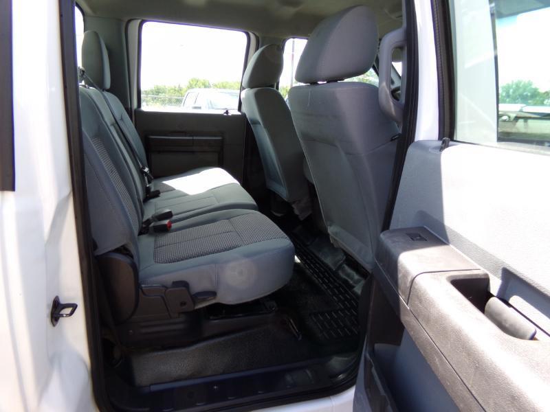 Ford F-350 SD XL Crew Cab Long Bed DRW 4WD 2016