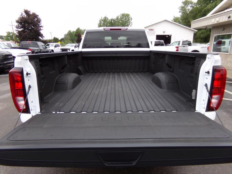 GMC Sierra 2500HD Pro Crew Cab 4WD LB 2023