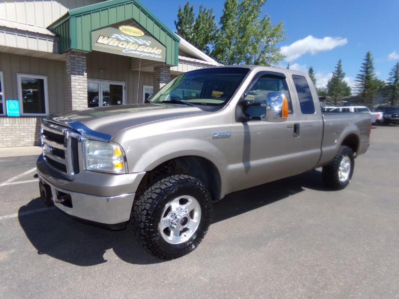 Ford F-250 SD Lariat SuperCab 4WD 2005