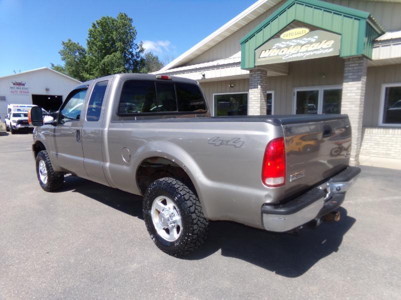 Ford F-250 SD Lariat SuperCab 4WD 2005