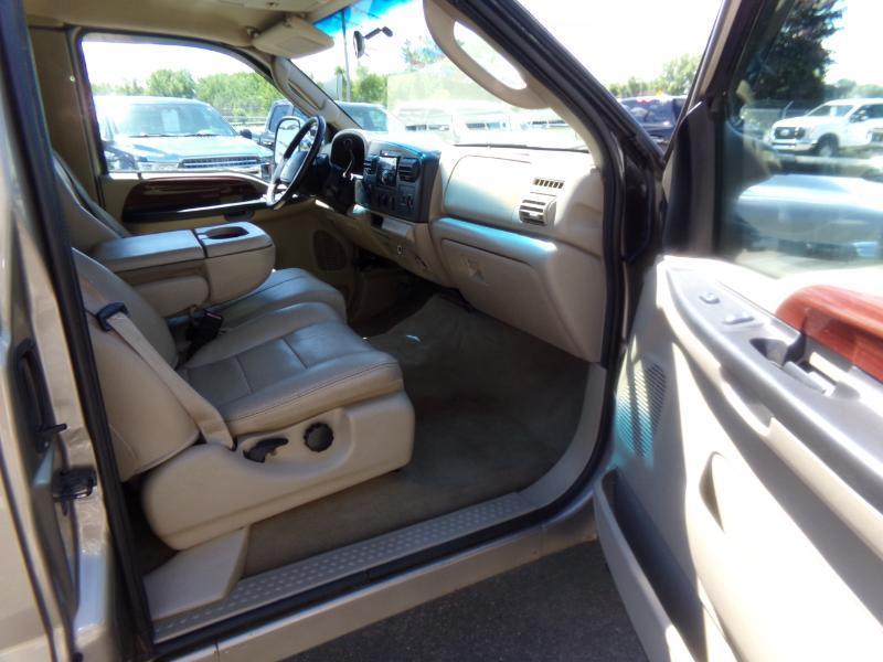 Ford F-250 SD Lariat SuperCab 4WD 2005