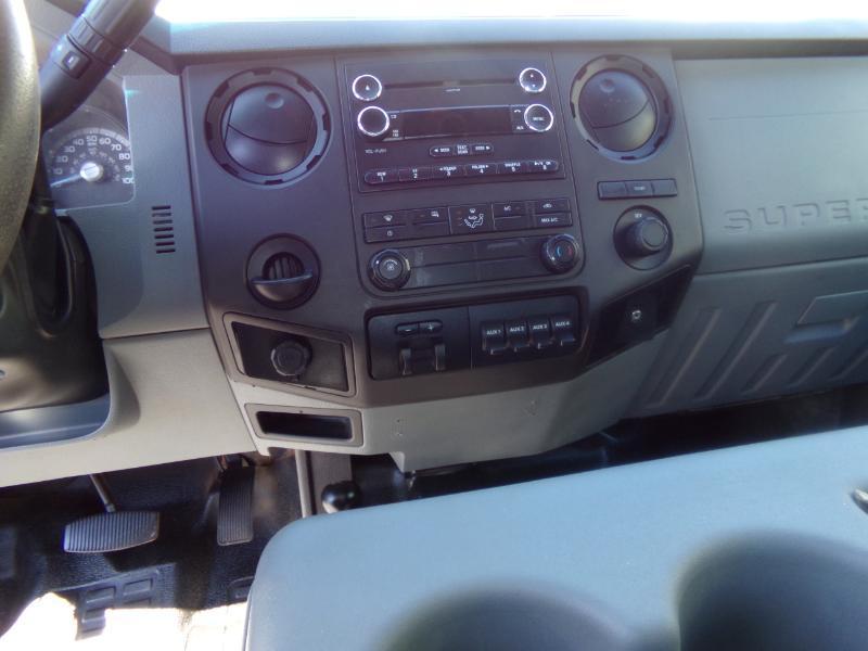 Ford F-550 Crew Cab DRW 4WD 2014