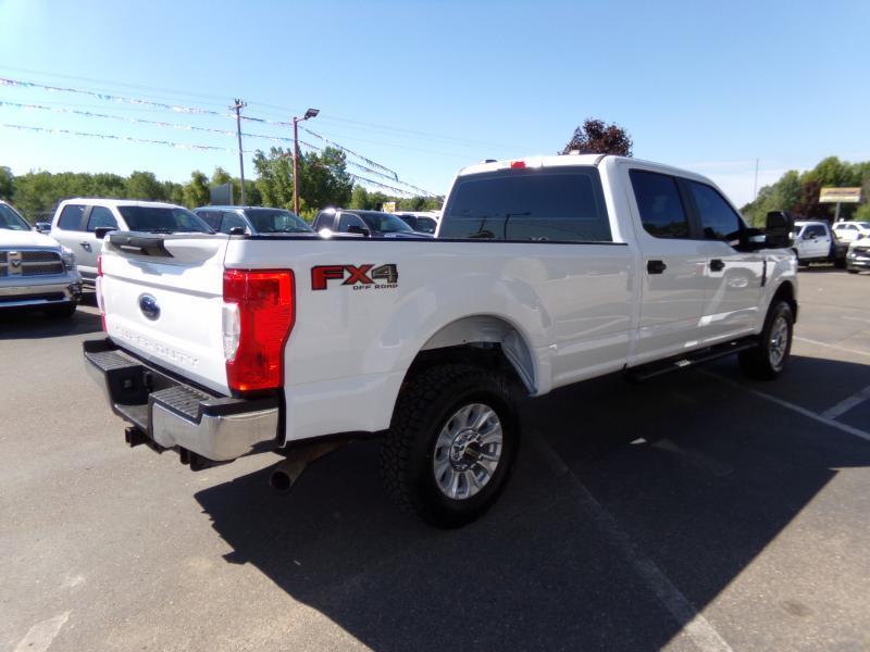 Ford F-250 SD XL Crew Cab Long Bed 4WD 2022