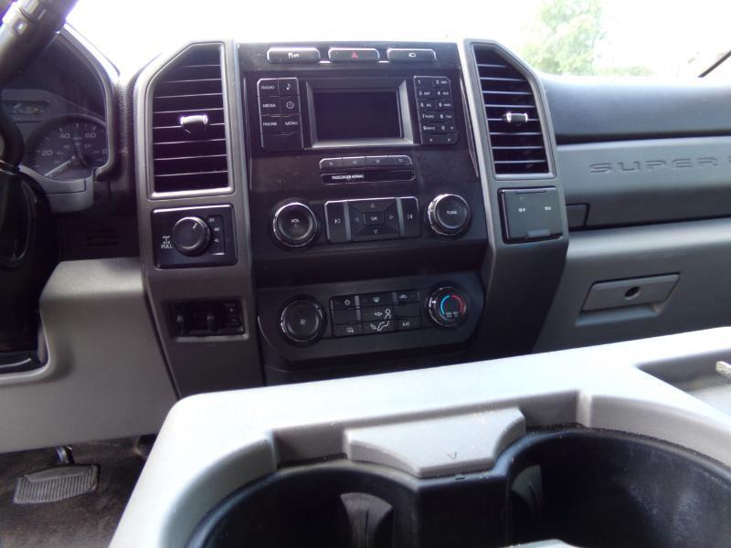 Ford F-350 SD XL Crew Cab Long Bed 4WD 2019
