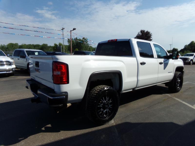GMC Sierra 2500HD Base Crew Cab 4WD 2016