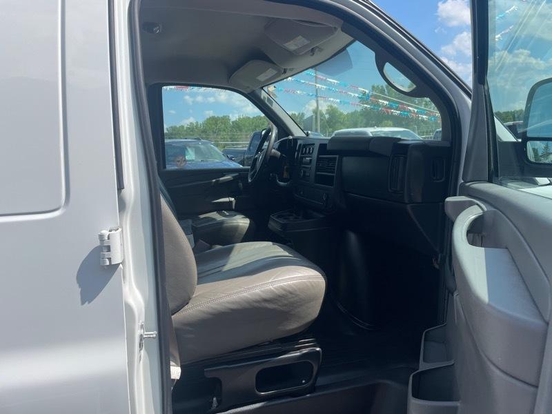 Chevrolet Express 3500 Cargo Extended 2010