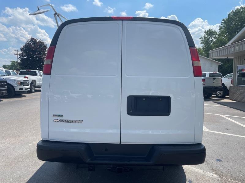 Chevrolet Express 3500 Cargo Extended 2010