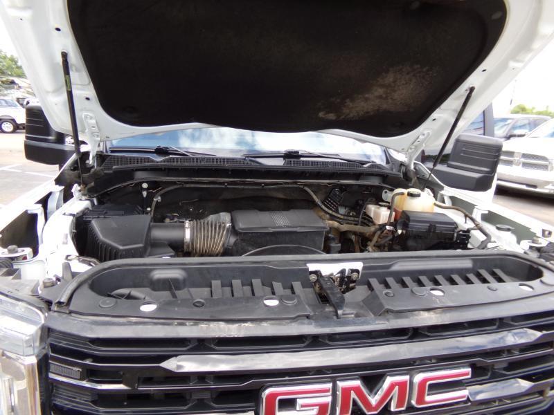 GMC Sierra 2500HD Pro Crew Cab 4WD SB 2023