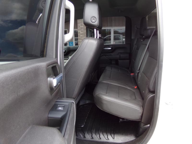 GMC Sierra 2500HD Pro Crew Cab 4WD SB 2023
