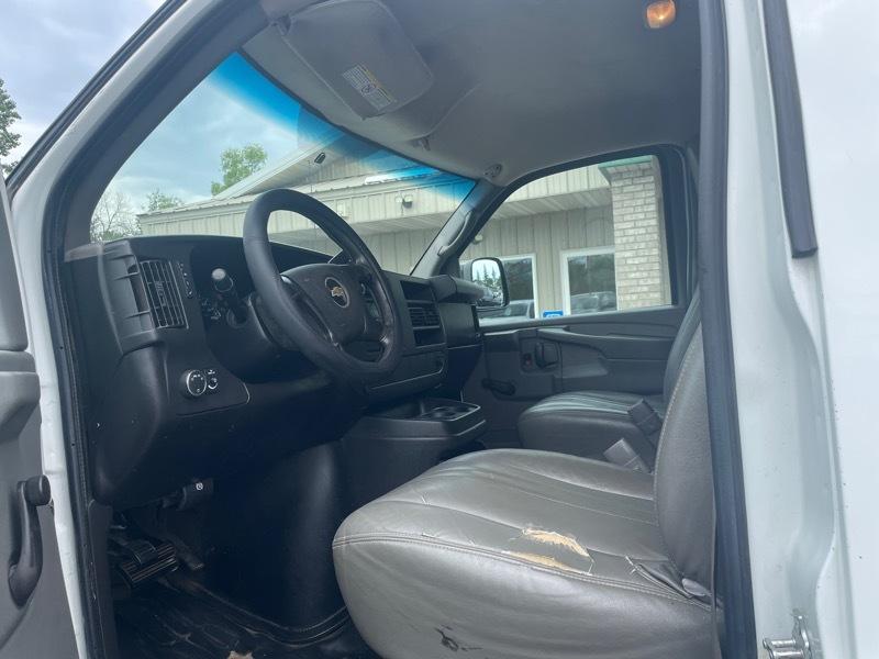 Chevrolet Express 3500 Cargo Extended 2010