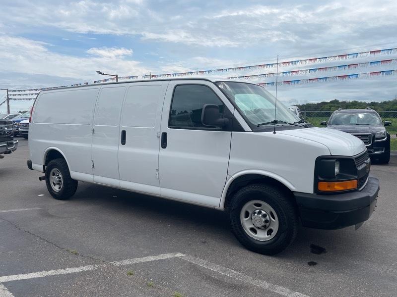 Chevrolet Express 3500 Cargo Extended 2010