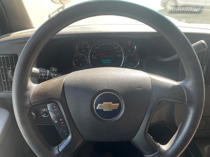 Chevrolet Express LS 3500 2009