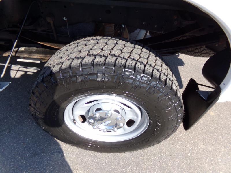 Ford F-350 SD XL SuperCab Long Bed 4WD 2013