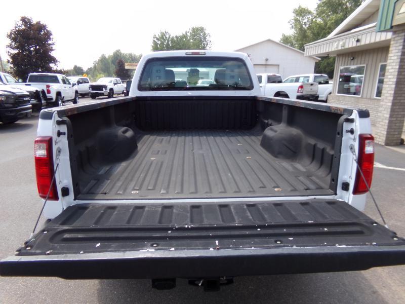 Ford F-350 SD XL SuperCab Long Bed 4WD 2013