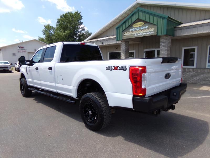 Ford F-250 SD XL Crew Cab Long Bed 4WD 2019