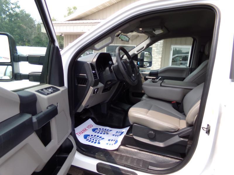 Ford F-350 SD XL Crew Cab Long Bed 4WD 2022