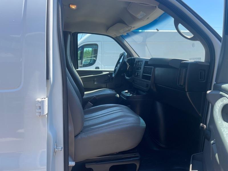 Chevrolet Express 3500 Cargo Extended 2010