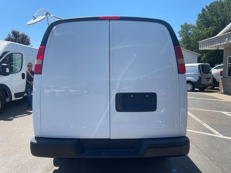 Chevrolet Express 3500 Cargo Extended 2010