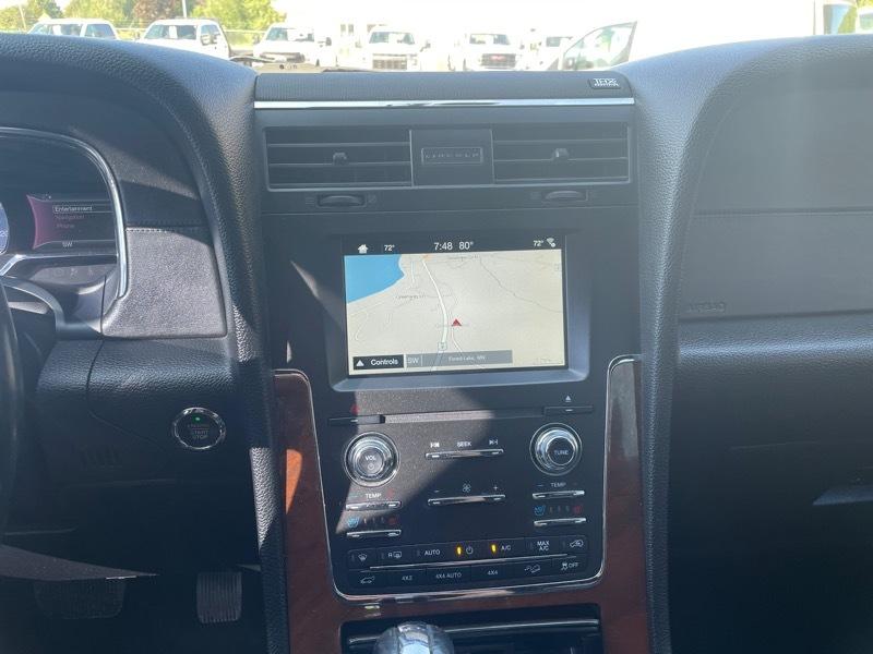 Lincoln Navigator Select 4WD 2016