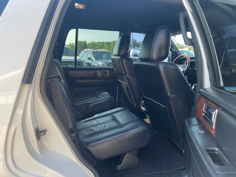 Lincoln Navigator Select 4WD 2016