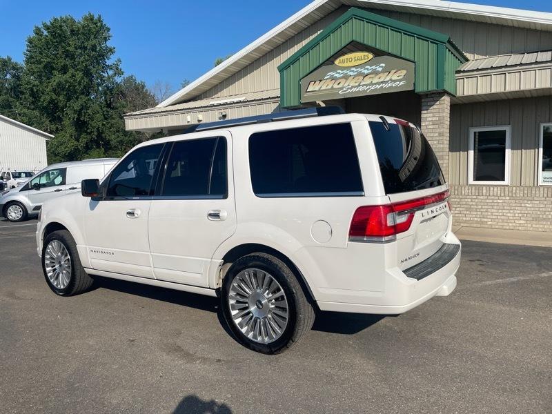 Lincoln Navigator Select 4WD 2016