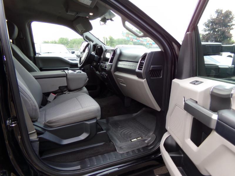 Ford F-250 SD XLT Crew Cab 4WD 2017