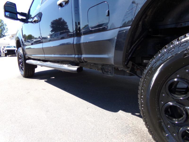 Ford F-250 SD XLT Crew Cab 4WD 2017