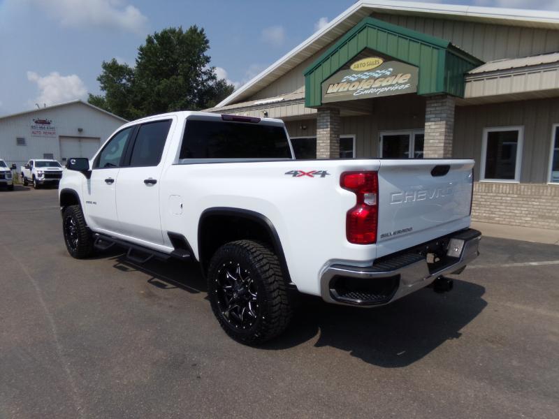 Chevrolet Silverado 2500HD Work Truck Crew Cab Short Box 4WD 2022