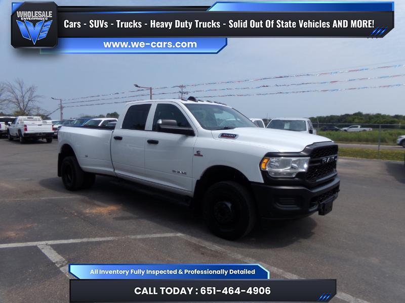 RAM 3500 Tradesman Crew Cab 4WD DRW 2022