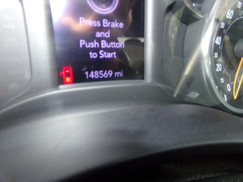 RAM 3500 Tradesman Crew Cab 4WD DRW 2022