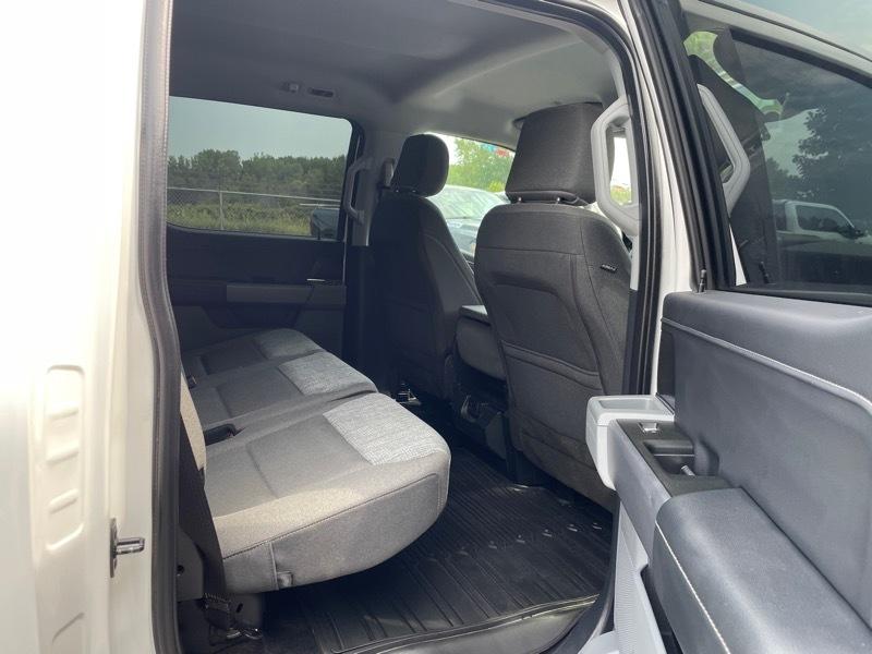 Ford F-150 4WD SuperCrew 145" XLT 2022