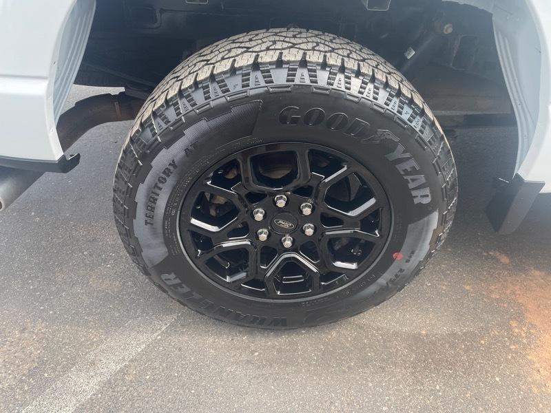Ford F-150 4WD SuperCrew 145" XLT 2022