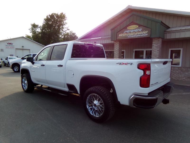 Chevrolet Silverado 2500HD Work Truck Crew Cab Short Box 4WD 2022