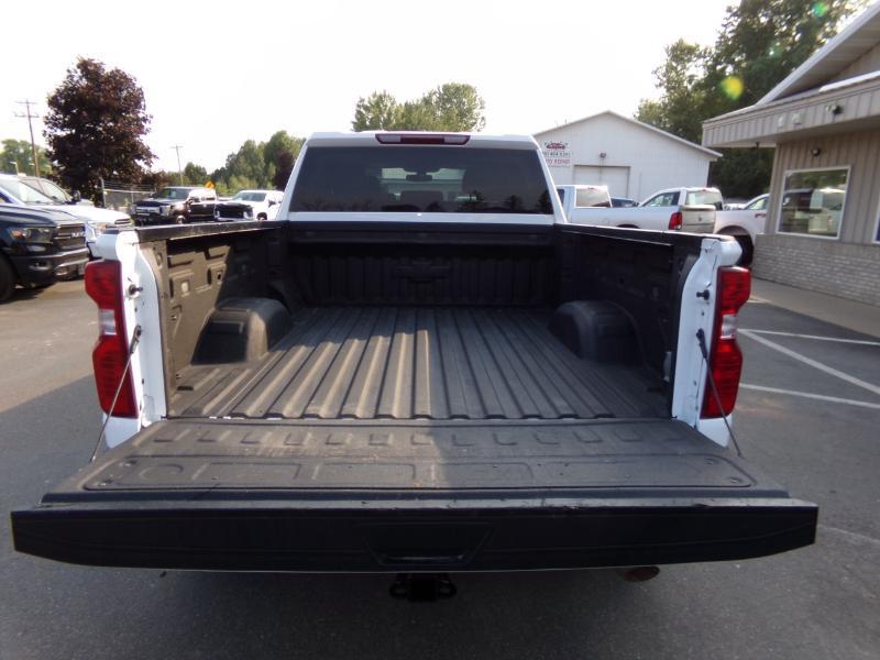 Chevrolet Silverado 2500HD Work Truck Crew Cab Short Box 4WD 2022