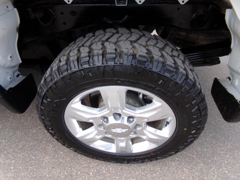 Chevrolet Silverado 2500HD Work Truck Crew Cab Short Box 4WD 2022
