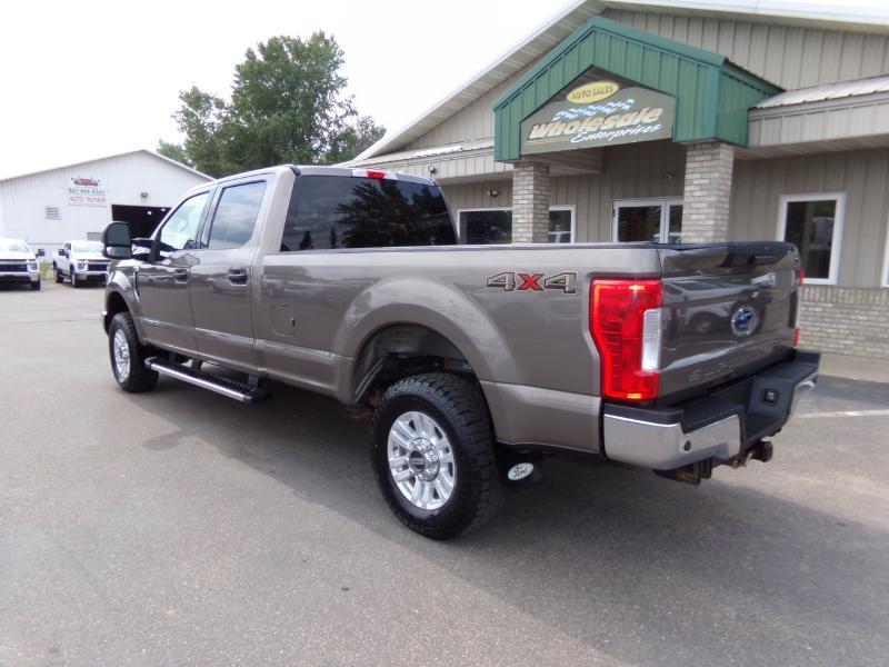 Ford F-250 SD XLT Crew Cab Long Bed 4WD 2018